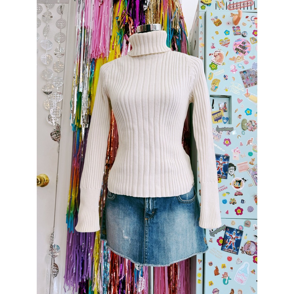 Vintage Y2K American Eagle Outfitters Cream Ribbed Turtleneck knit sweater